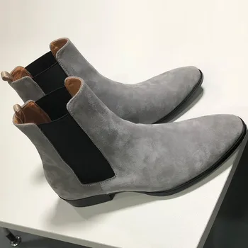 Нови сиви мъжки обувки 