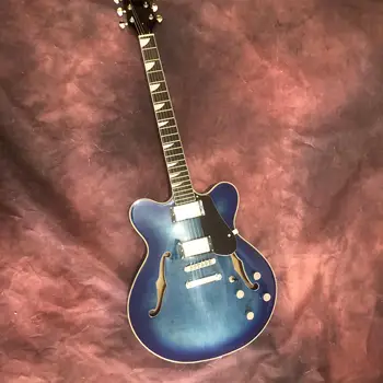 Синята електрическа китара jazz, наполовина куха, плот от естествен фурнир в огнения клен с корпус от дърво, цвят на праскова, отлично усещане в ръката