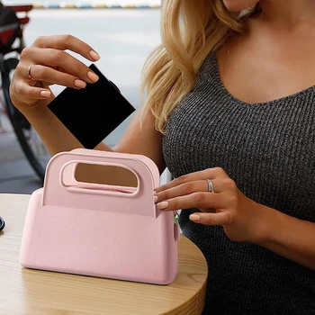 Модни водоустойчива чанта Малка косметичка Косметичка за тоалетни принадлежности Силиконова косметичка Портфейл за жени