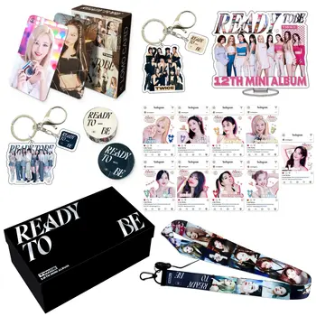 Директна доставка Kpop Girls Twice Nayeon Momo Лъки Box Twice Албум READY TO BE Tzuyu Стикер Ключодържател Lomo картички Mystery Box Подаръци