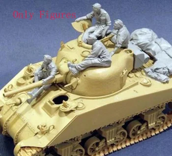36117 Комплект за полагане на смола и 4 фигурки за танк M4 Sherman в неокрашенном формата в разглобено вид 1:35