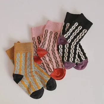 Модни Детски памучни чорапи Ins с модел 