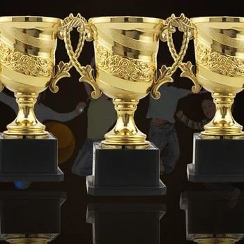 Трофеи на Купата на Trophys, награди за партита и детски тенис на победителите, футболни сувенири за бейзбол, спортни чаши, футболни медали