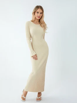 Жена трикотажное рокля-пуловер в рубчик с рюшами и кръгло деколте - елегантна рокля Миди с дълъг ръкав за по стилен начин