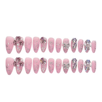 Розови режийни ноктите си в рамките от страз и перли, лесно се нанася, може лесно да се отстранява с нокти за всекидневна употреба и партита